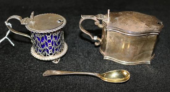 Large silver mustard pot, a pierced silver mustard pot (with blue glass liners) and a spoon